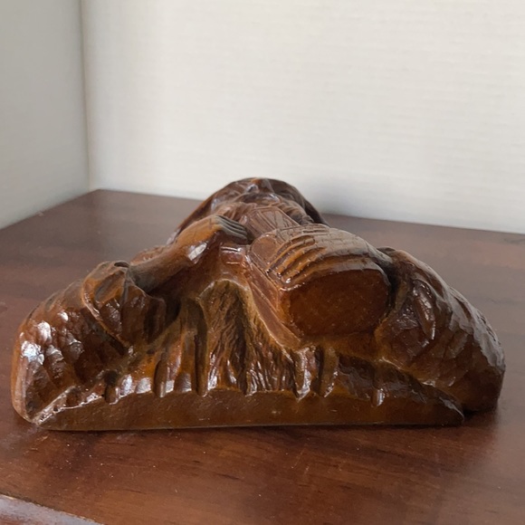 Vintage Wall Plaque 3-D Woodgrain Man Sailor Trapper  Bar Man Cave Decor - Picture 5 of 5